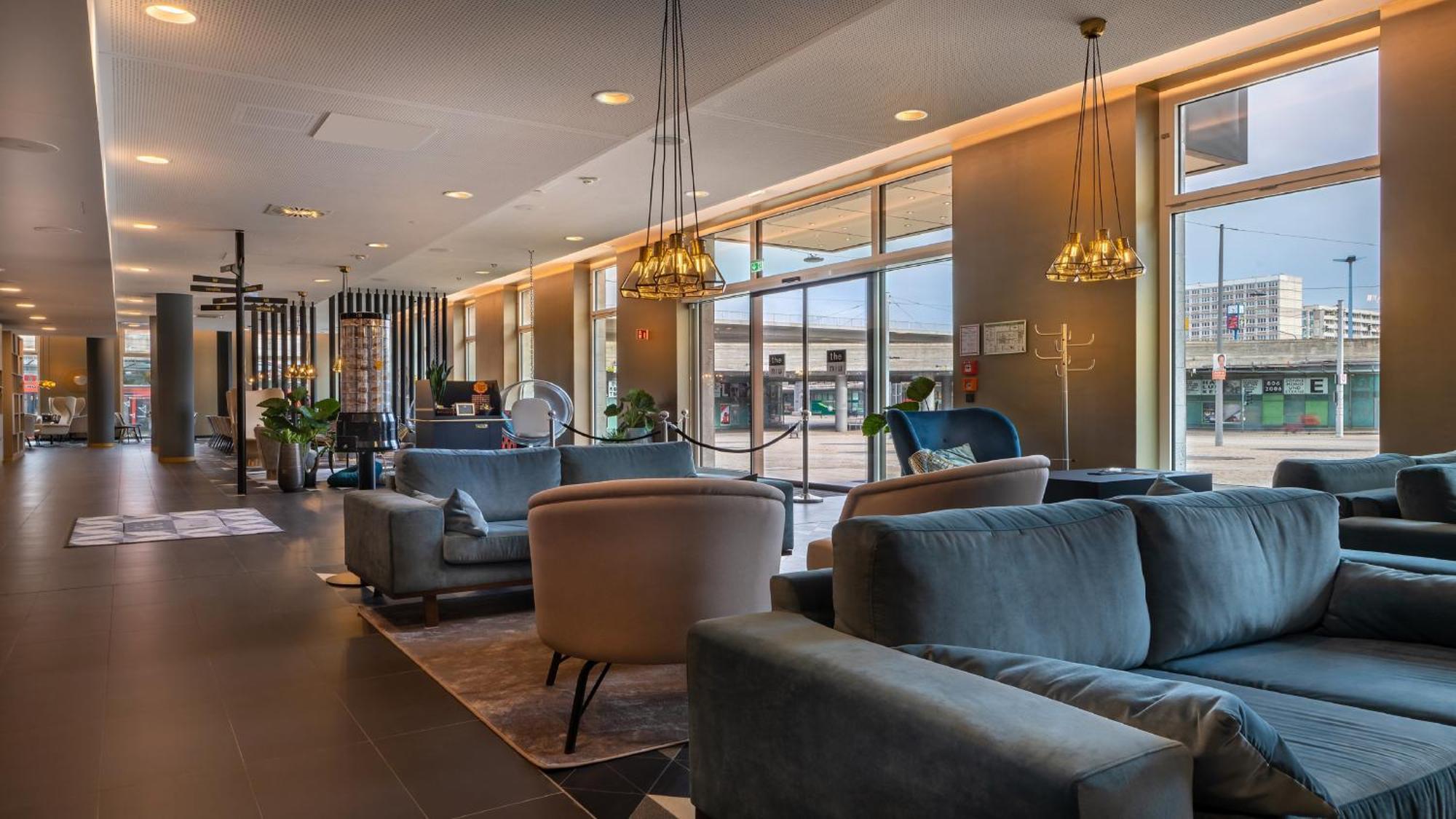 เดอะ นิว ริดจ์ Hotel Halle  ภายนอก รูปภาพ