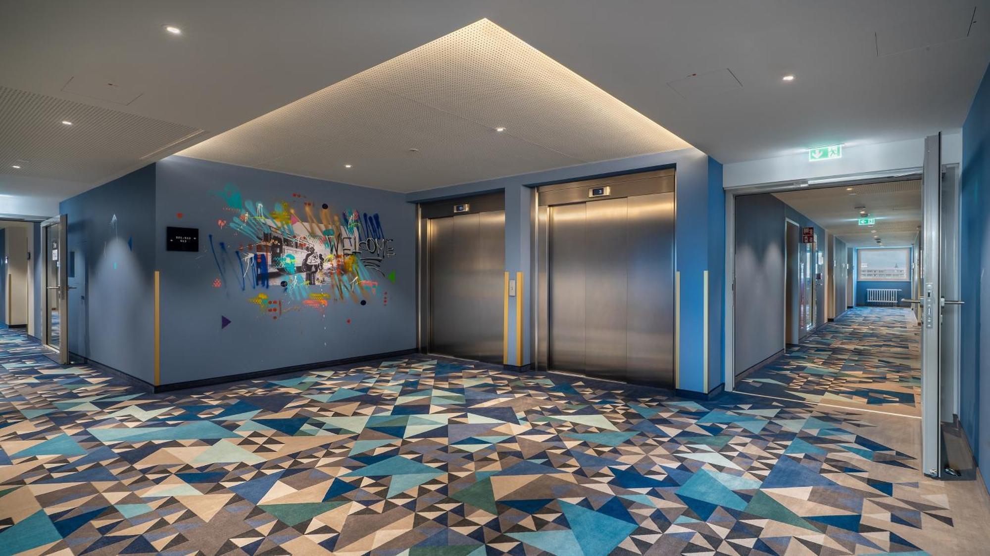 เดอะ นิว ริดจ์ Hotel Halle  ภายนอก รูปภาพ