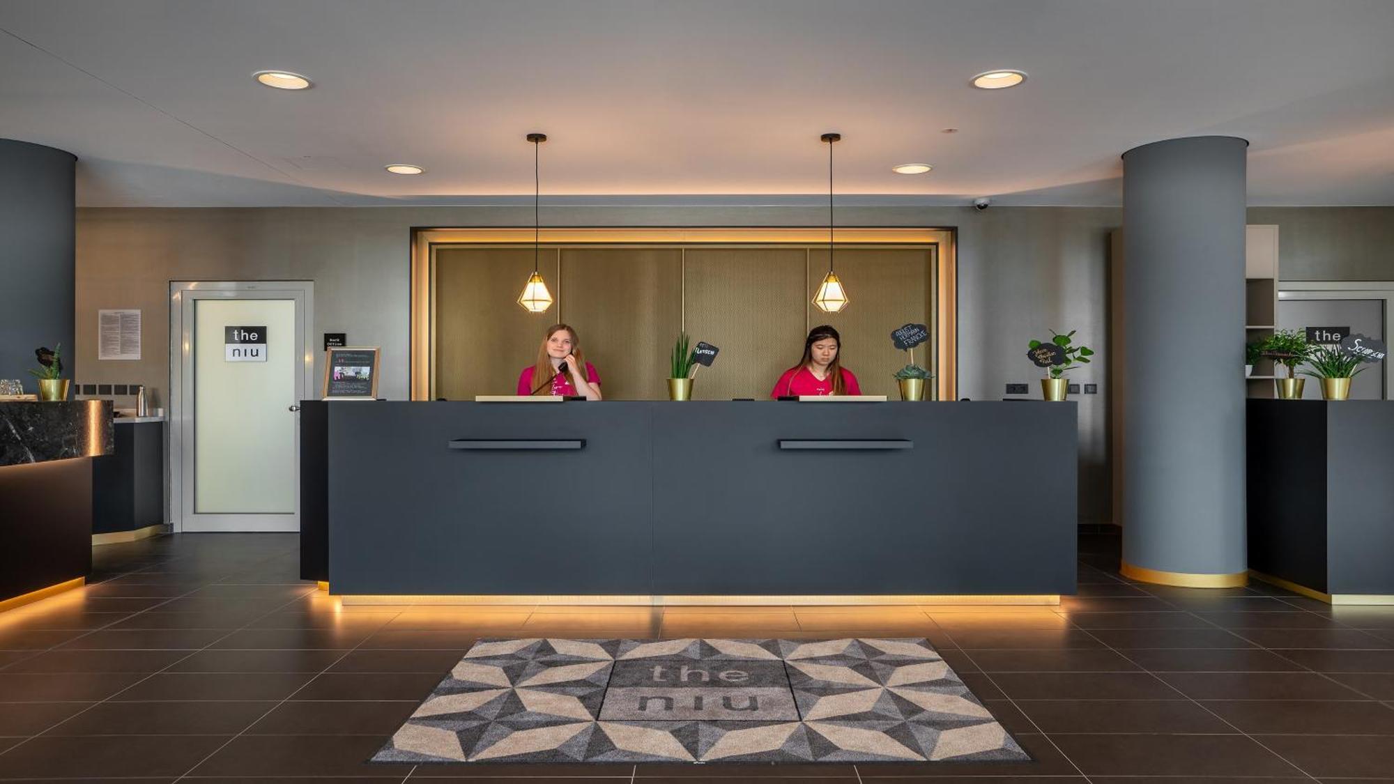 เดอะ นิว ริดจ์ Hotel Halle  ภายนอก รูปภาพ