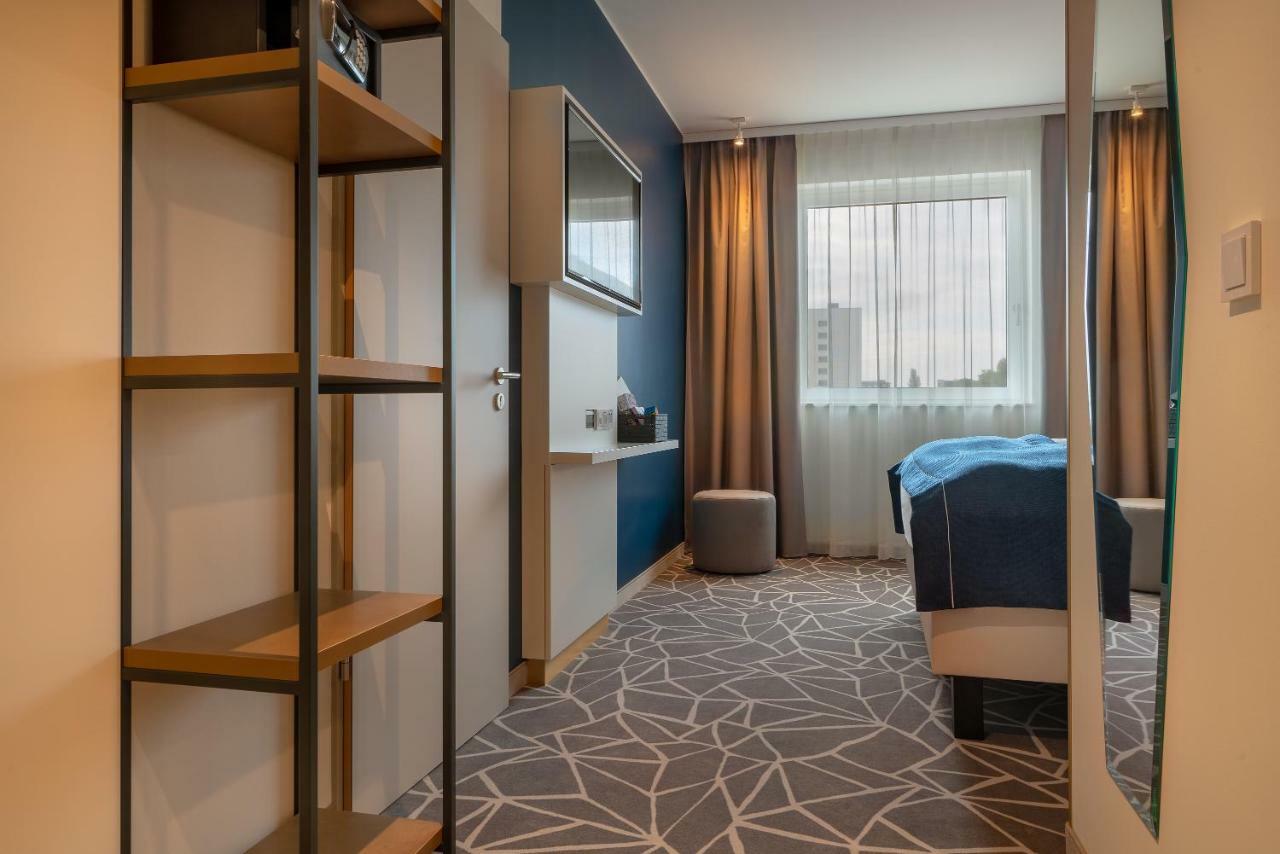 เดอะ นิว ริดจ์ Hotel Halle  ภายนอก รูปภาพ